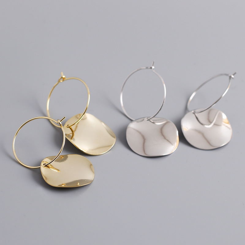 Ava Wave Hoop Earrings