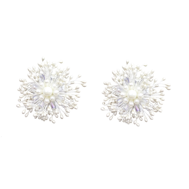 Retro White Flower Statement Earrings