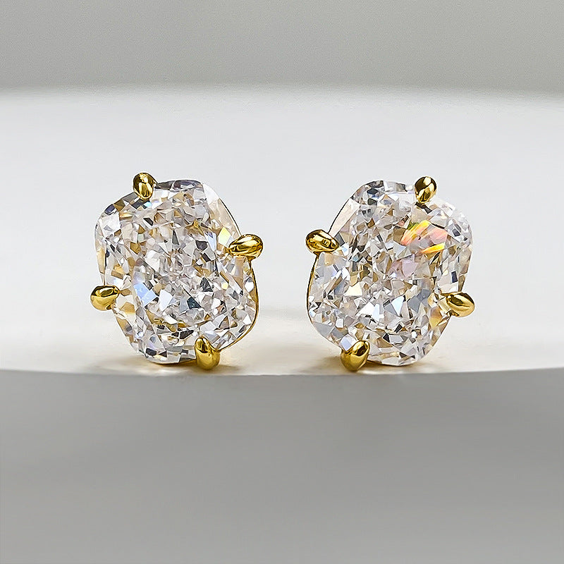 Aurelia Crystal Studs
